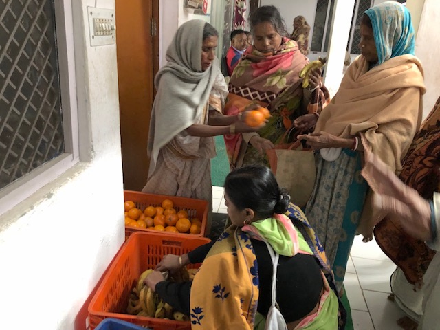 Fruits being given to the widows on the day of fasting